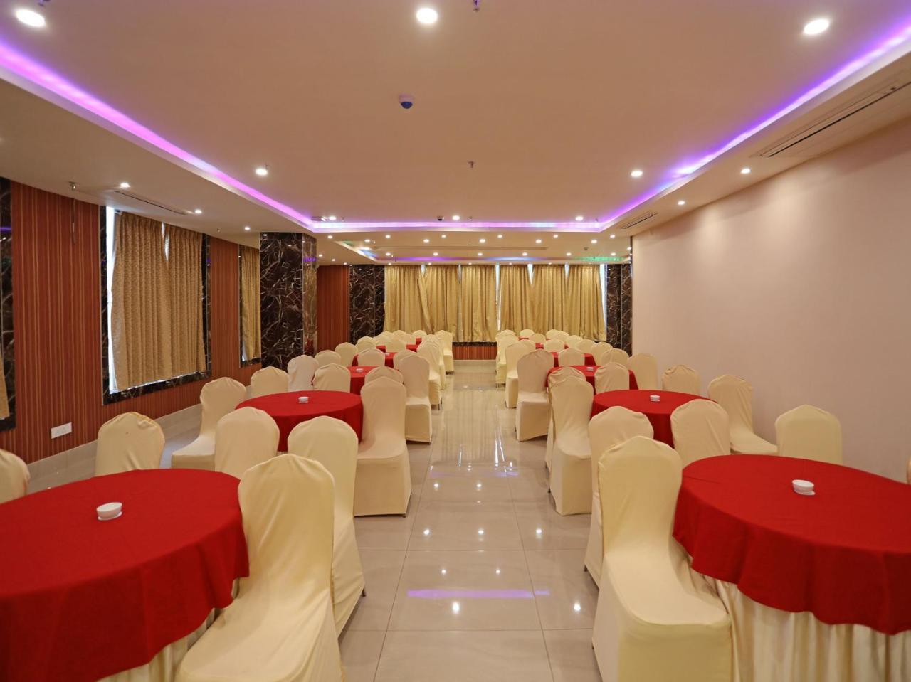Oyo 16835 Stayotel Kolkata Airport ภายนอก รูปภาพ
